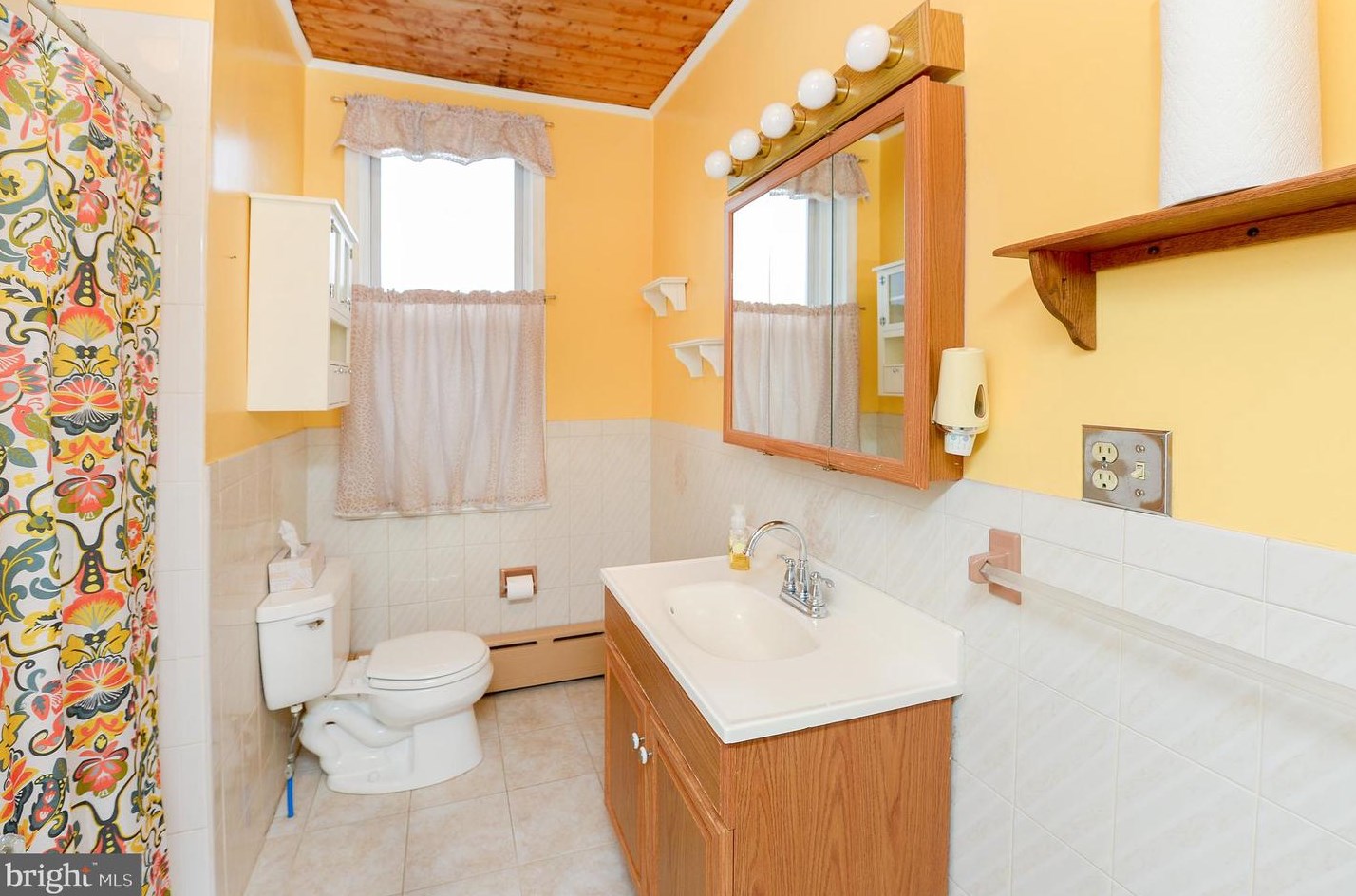 3374 Vaux St, Philadelphia PA 19129-1447 exterior