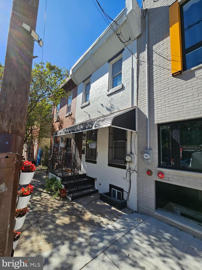1850 N Marshall St, Philadelphia, PA 19122