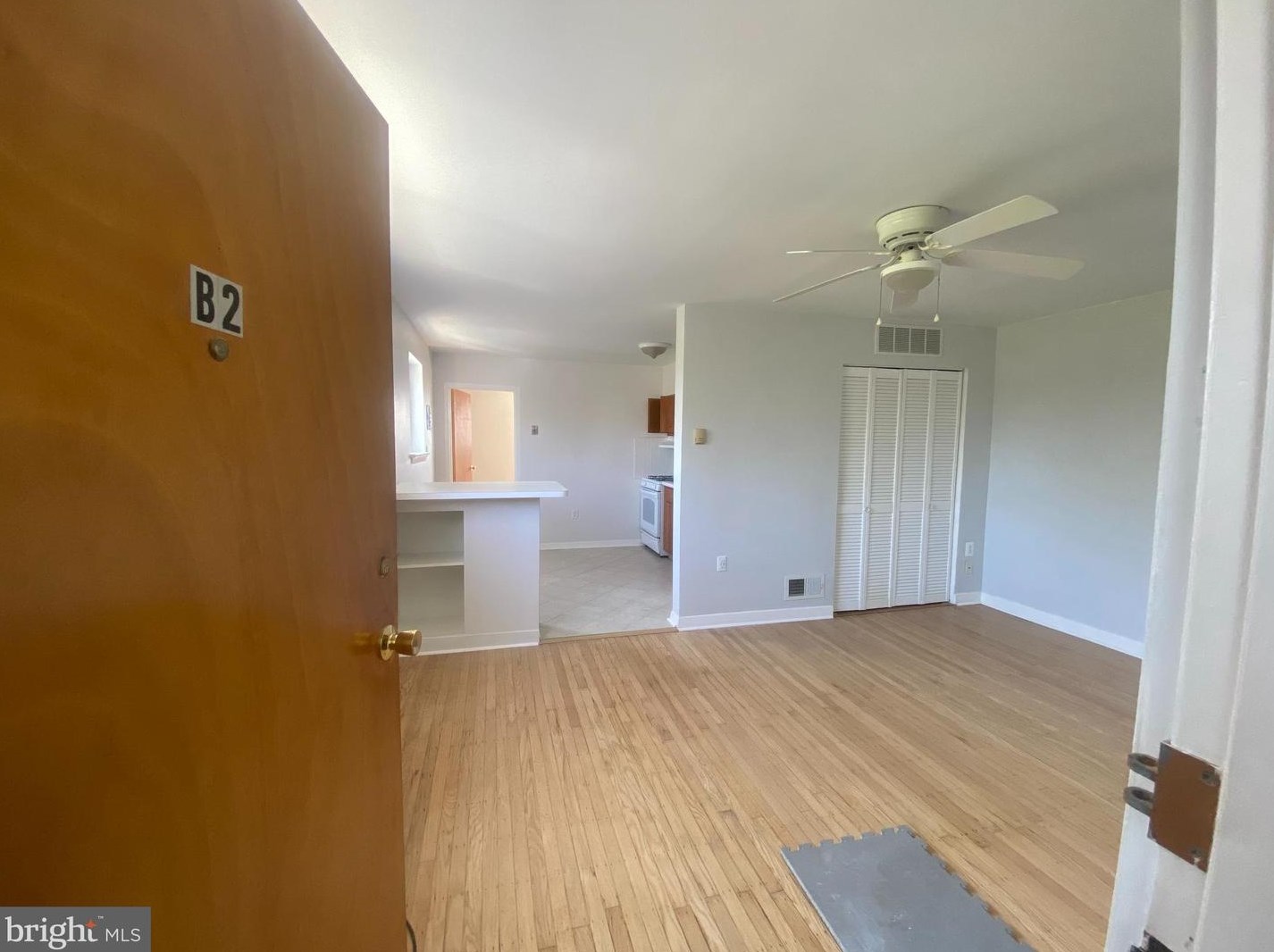 6180 Lawnton St, Philadelphia PA  19128-2622 exterior