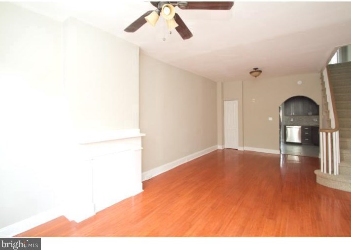 1535 Reed St, Philadelphia, PA 19146