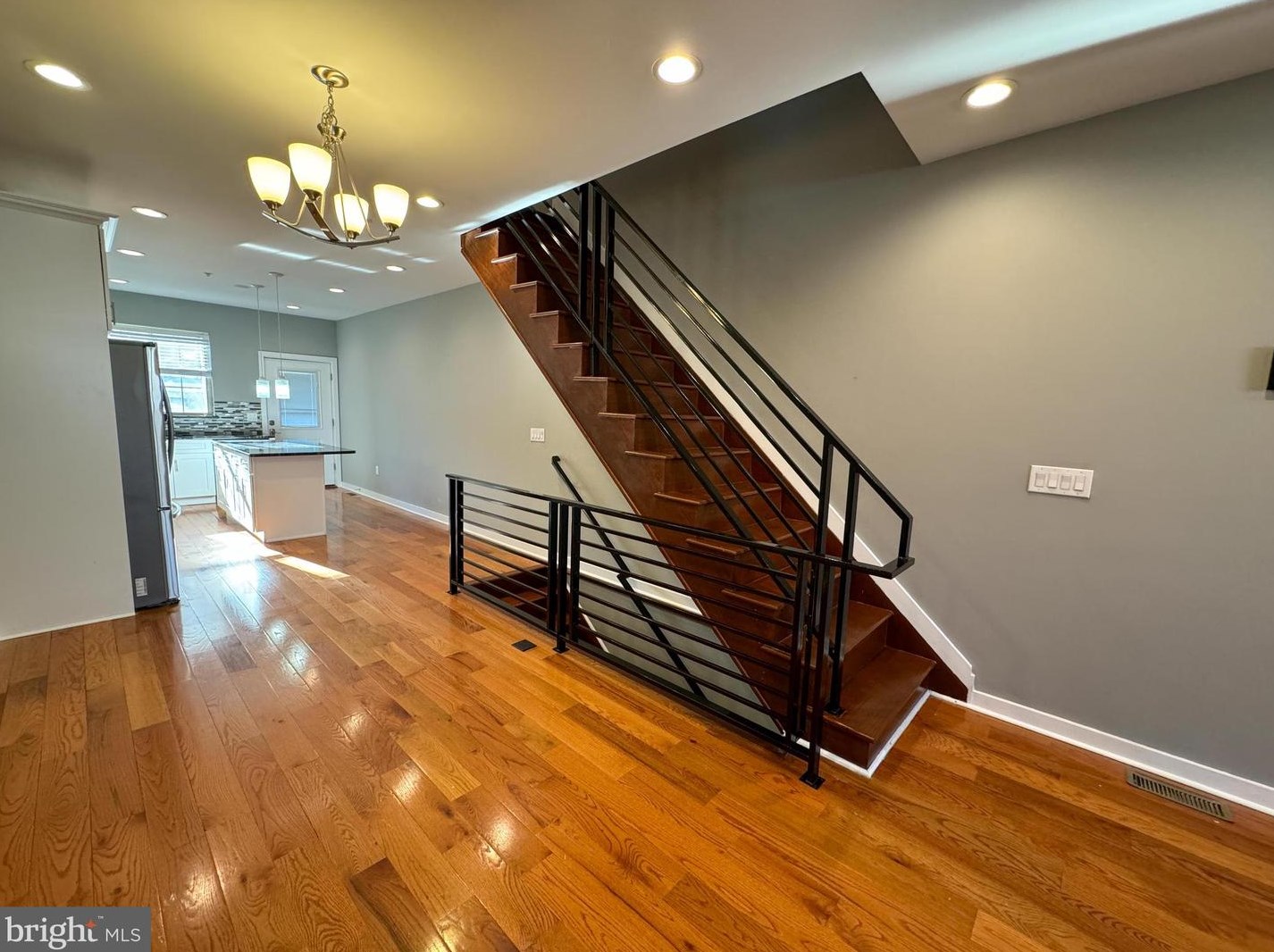2216 Lehigh Ave, Philadelphia PA  19125-1812 exterior
