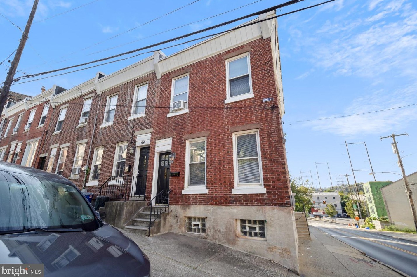 100 Ripka St, Philadelphia, PA 19127