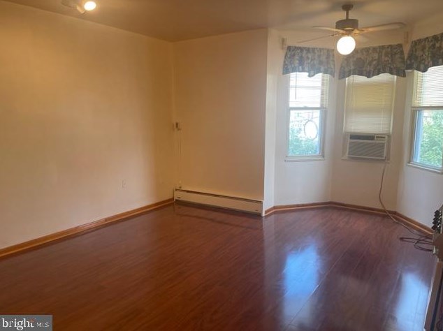 1541 W Porter St #2, Philadelphia, PA 19145