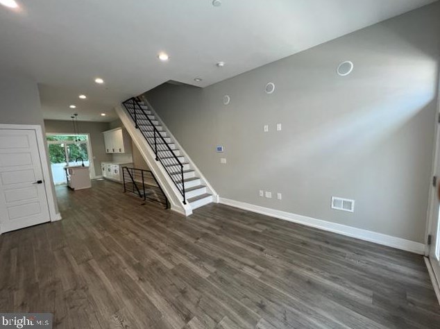 1332 N Myrtlewood St, Philadelphia, PA 19146