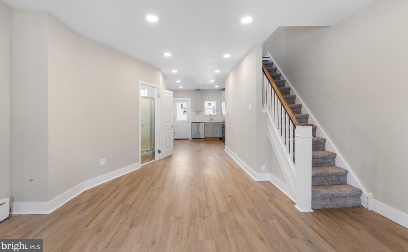 2946 S 15th St, Philadelphia, PA 19145