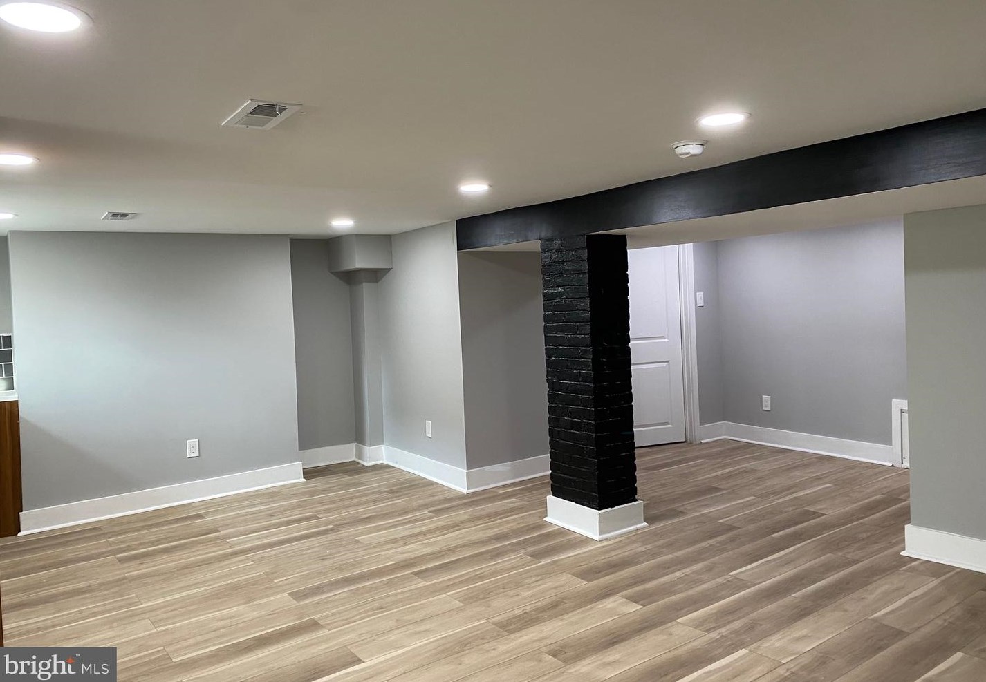 816 Stafford St, Philadelphia PA  19138-1724 exterior