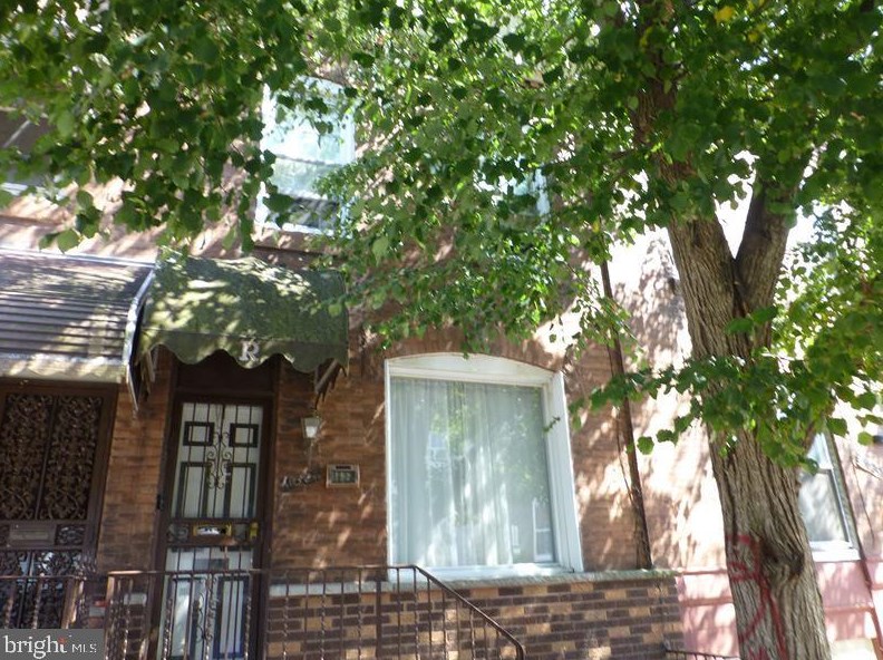 1627 Ringgold St, Philadelphia, PA 19145-1312