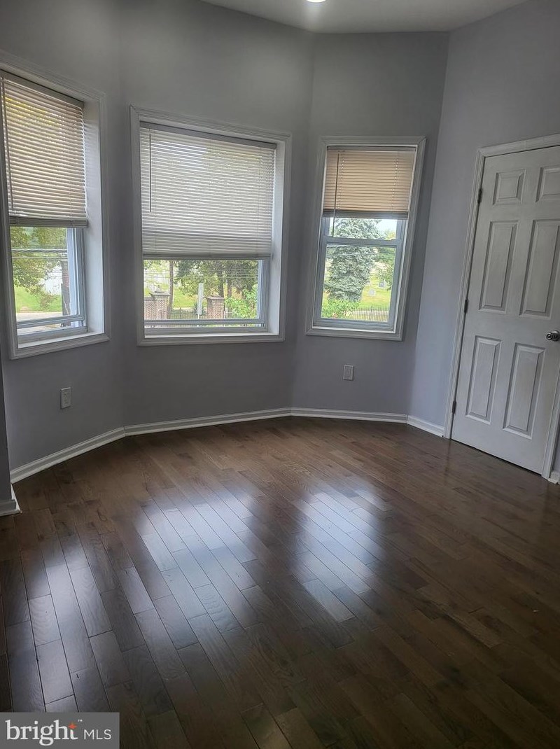 6164 Kingsessing Ave, Philadelphia PA  19142-2426 exterior