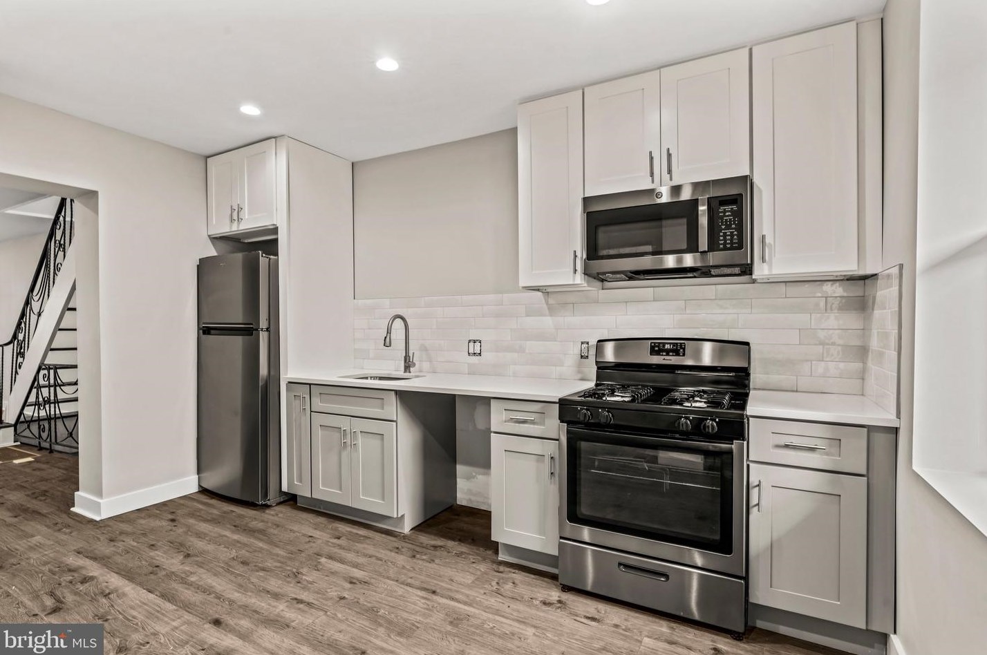 1638 Titan St, Philadelphia PA  19146-3032 exterior