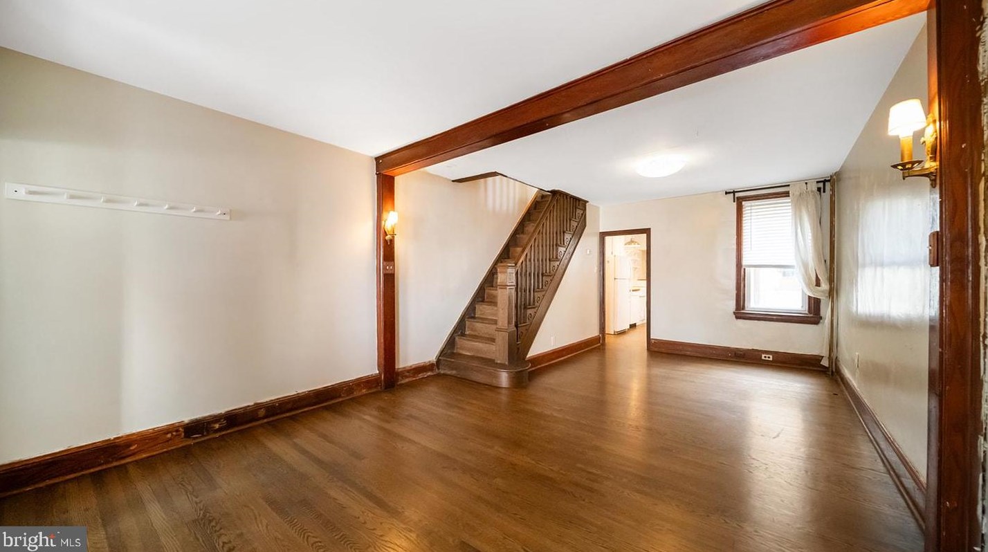 1918 E Albert St, Philadelphia, PA 19125