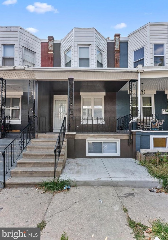 1012 Paxon St, Philadelphia, PA 19143-4222