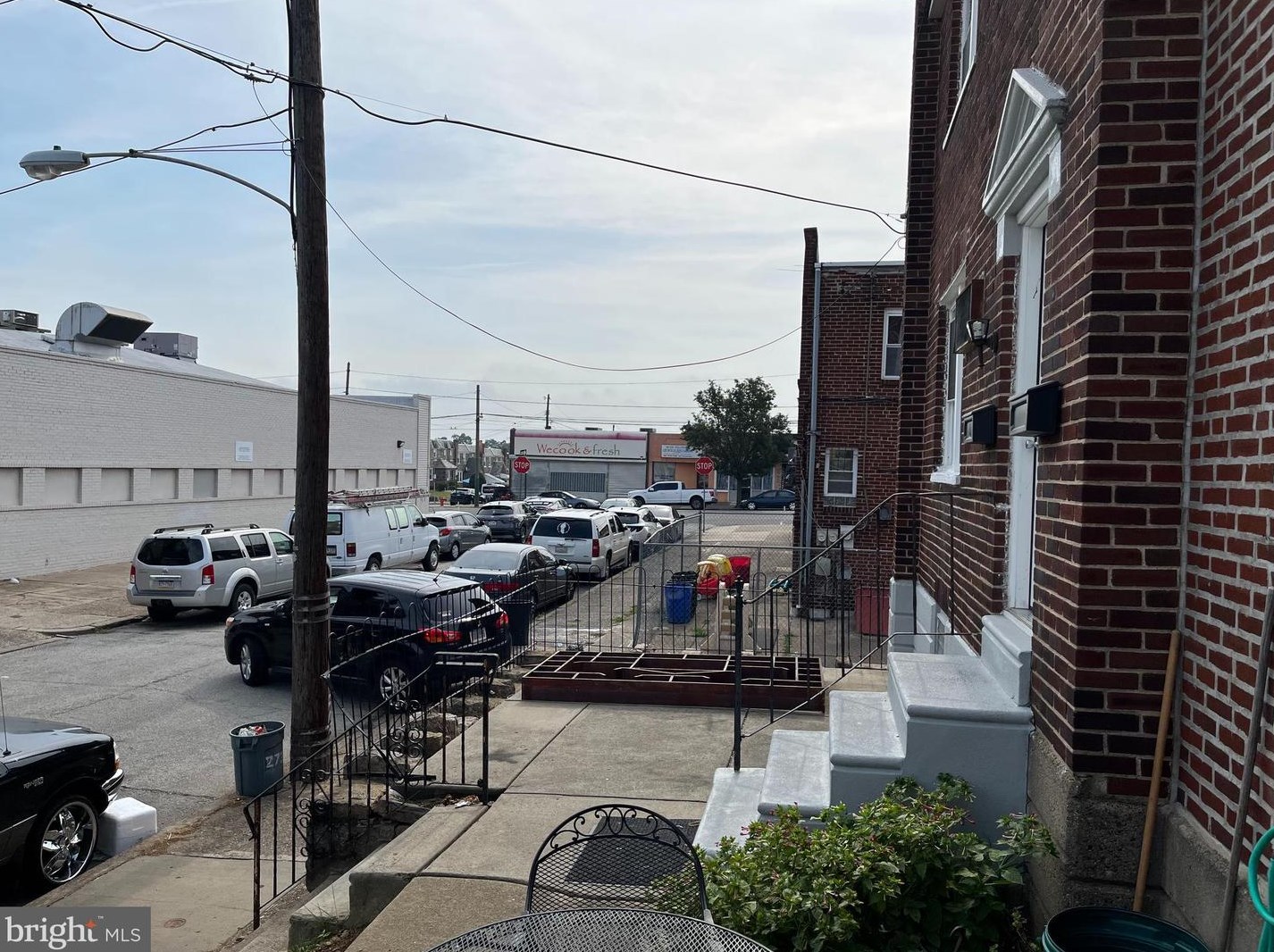 1334 Elbridge St, Philadelphia PA  19111-5511 exterior