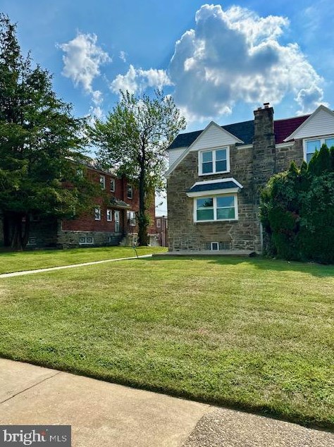 6472 Anderson St, Philadelphia PA  19119-3940 exterior