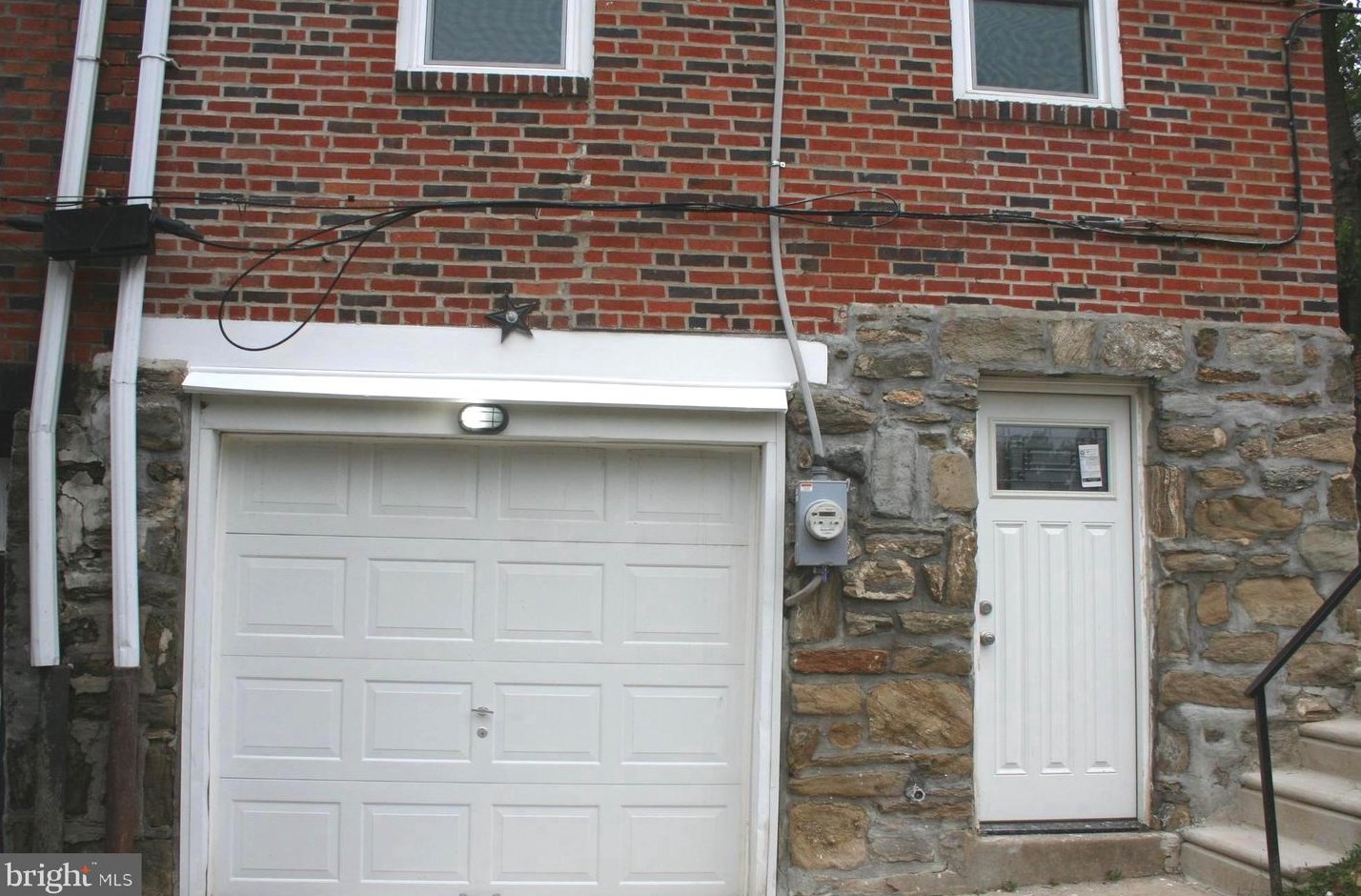 6472 Anderson St, Philadelphia PA  19119-3940 exterior