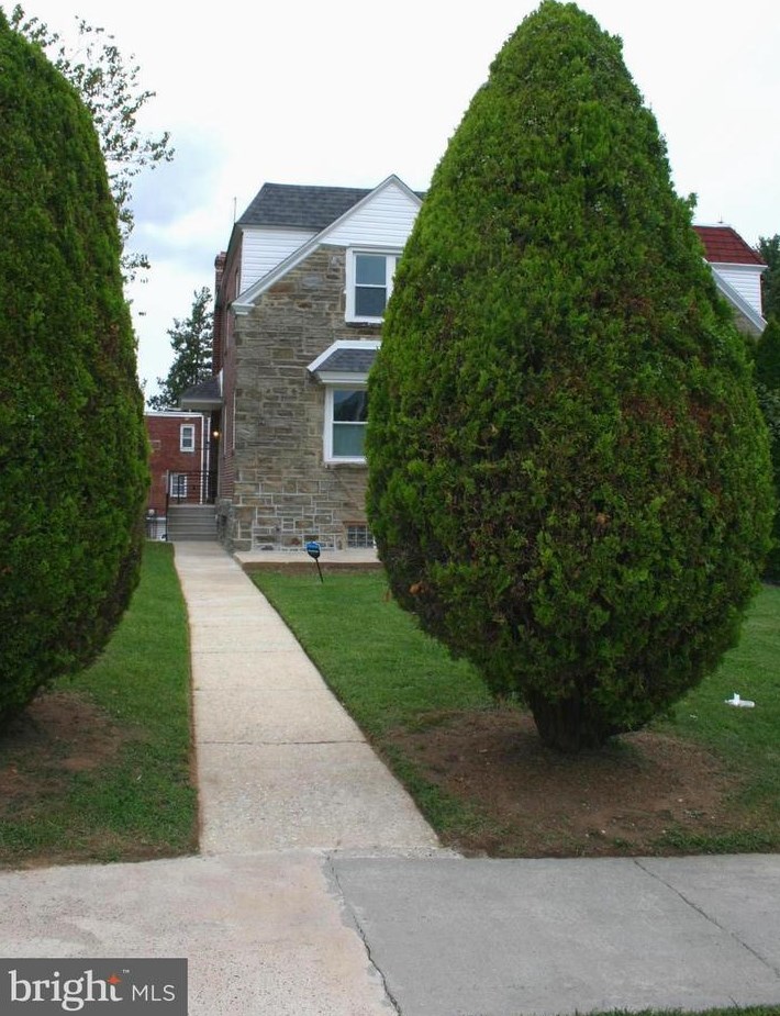 6472 Anderson St, Philadelphia PA  19119-3940 exterior