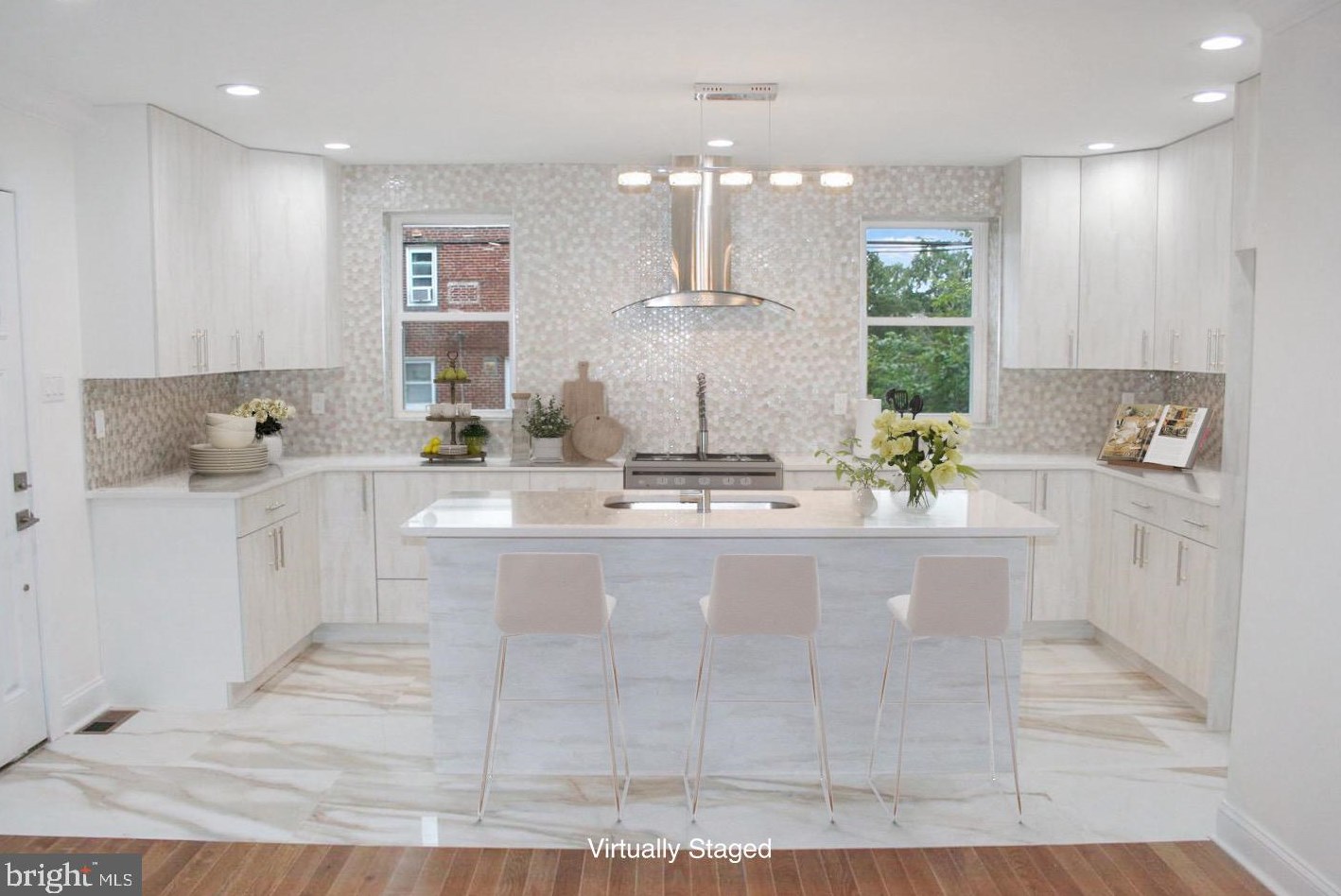 6472 Anderson St, Philadelphia PA  19119-3940 exterior
