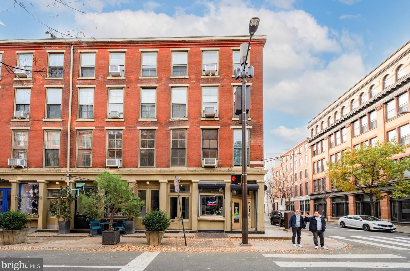 160-164 N 3rd St #164-2, Philadelphia, PA 19106