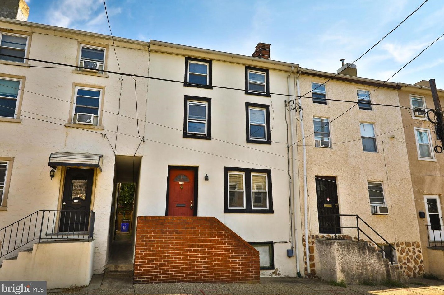 4741 Umbria St, Philadelphia, PA 19127-1920