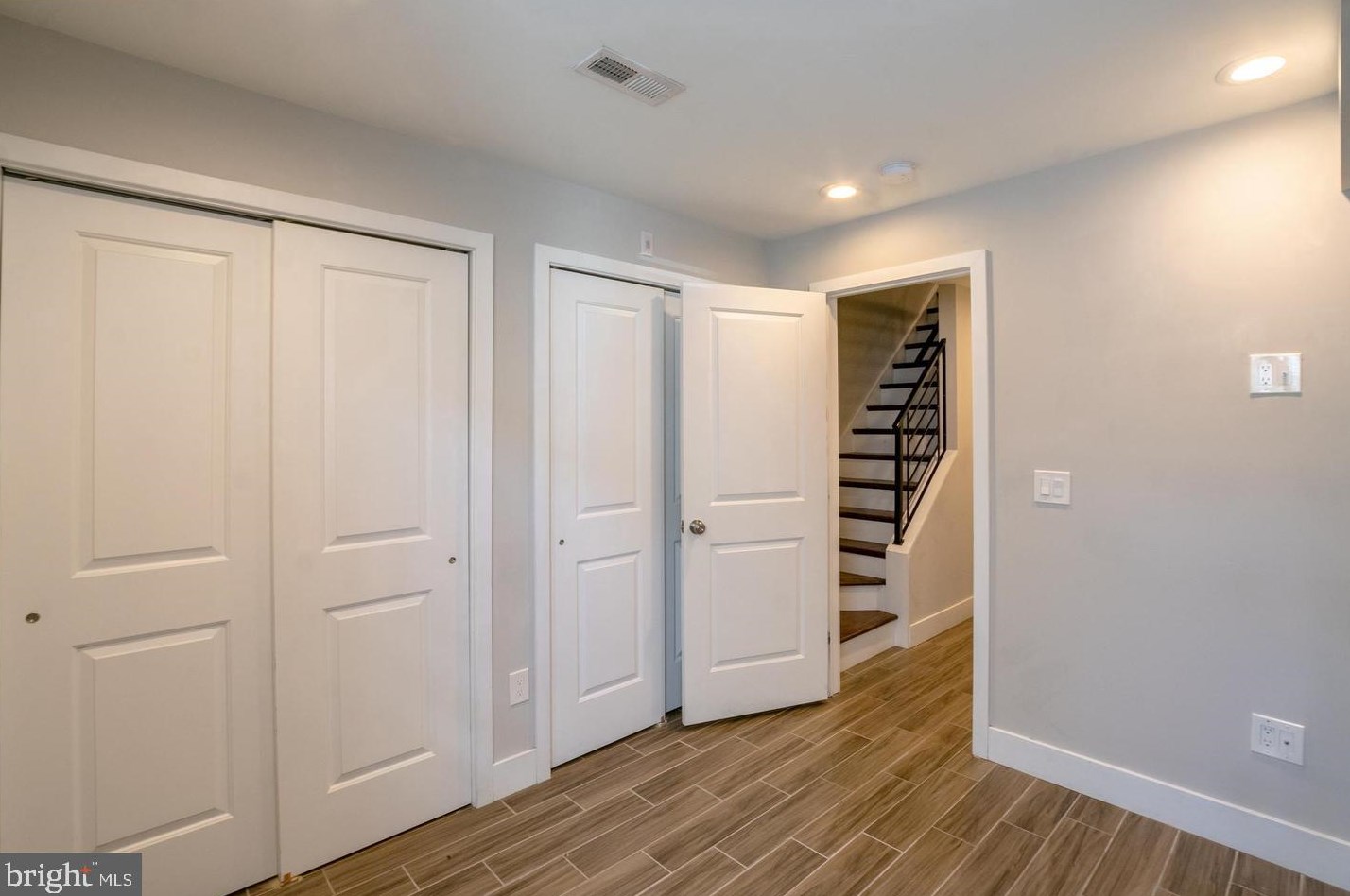 1223 25th St, Philadelphia PA 19121-4822 exterior