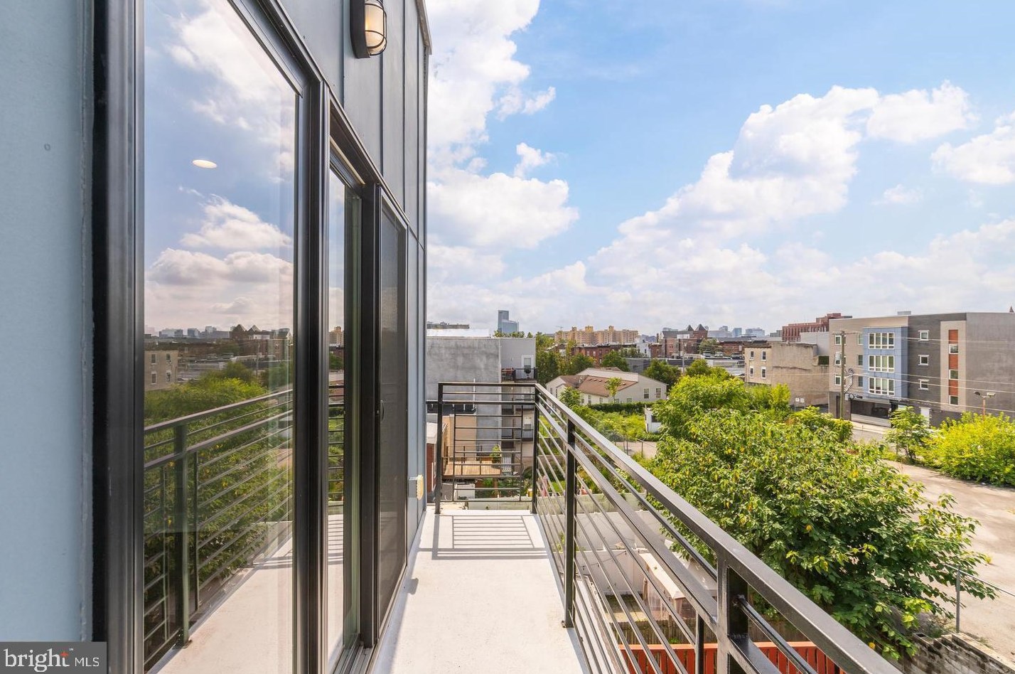 1223 25th St, Philadelphia PA 19121-4822 exterior