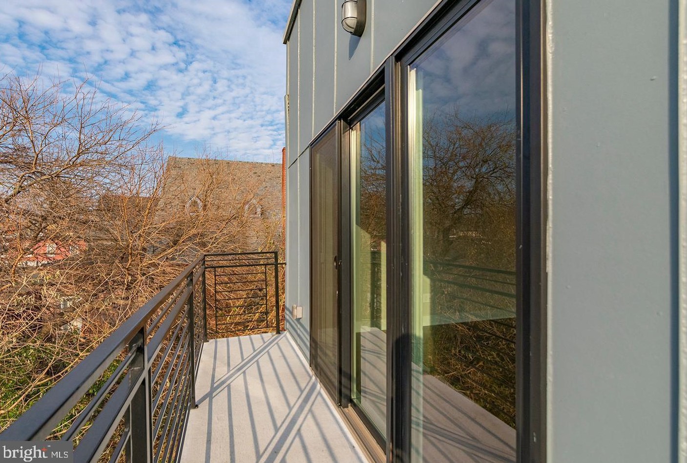 1223 25th St, Philadelphia PA 19121-4822 exterior