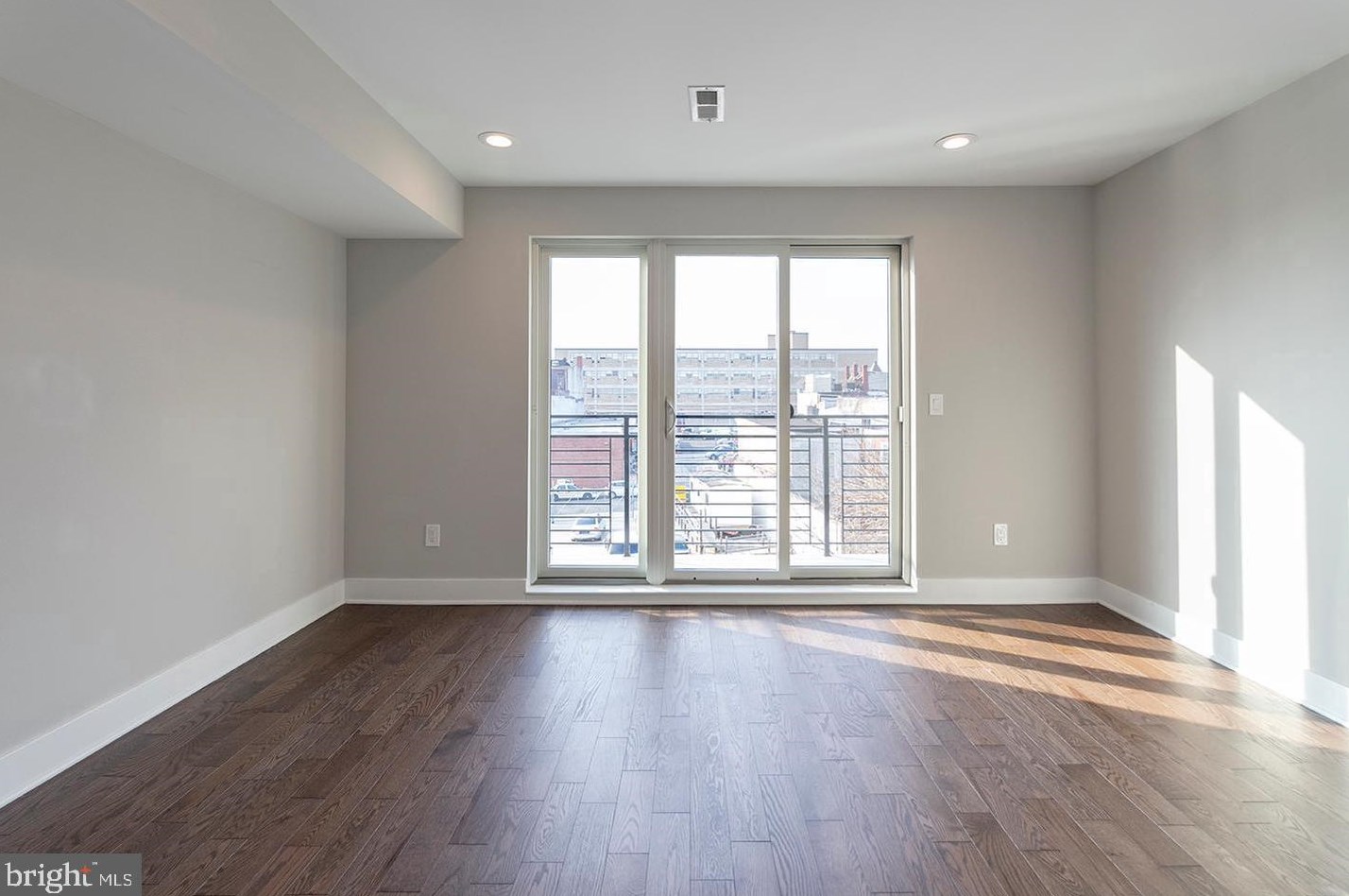 1223 25th St, Philadelphia PA 19121-4822 exterior