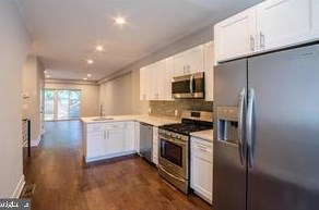 1223 25th St, Philadelphia, PA 19121-4822