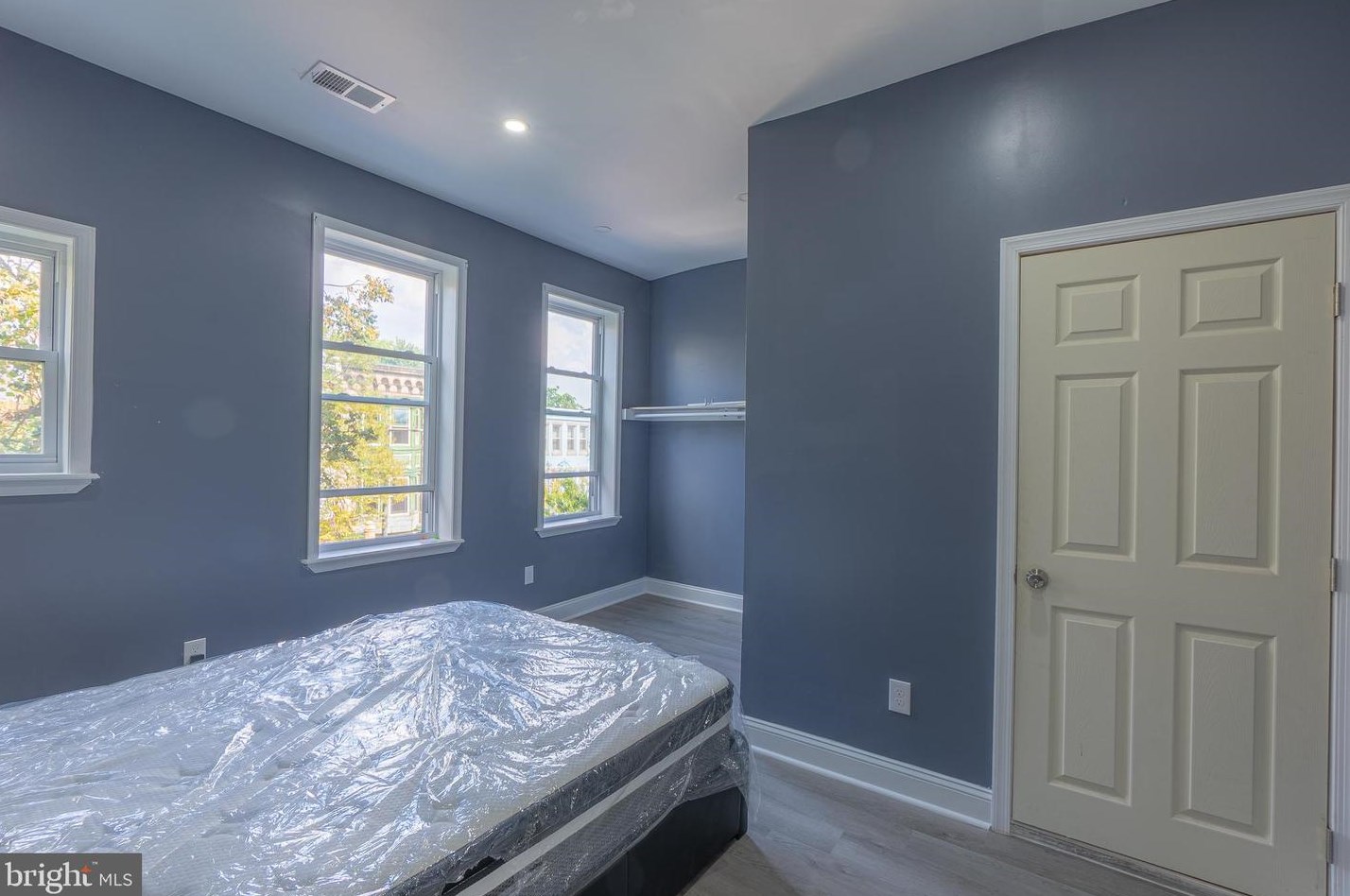 4232 Lancaster Ave #3f, Philadelphia, PA 19104