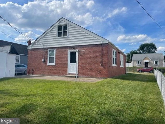 9219 Wesleyan Rd, Philadelphia PA 19114-3814 exterior