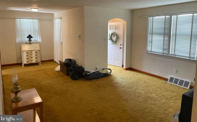 9219 Wesleyan Rd, Philadelphia PA 19114-3814 exterior