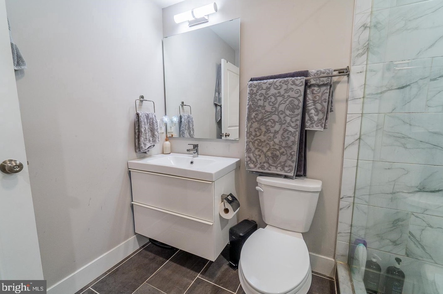 1250 25th St, Philadelphia PA 19121-4823 exterior