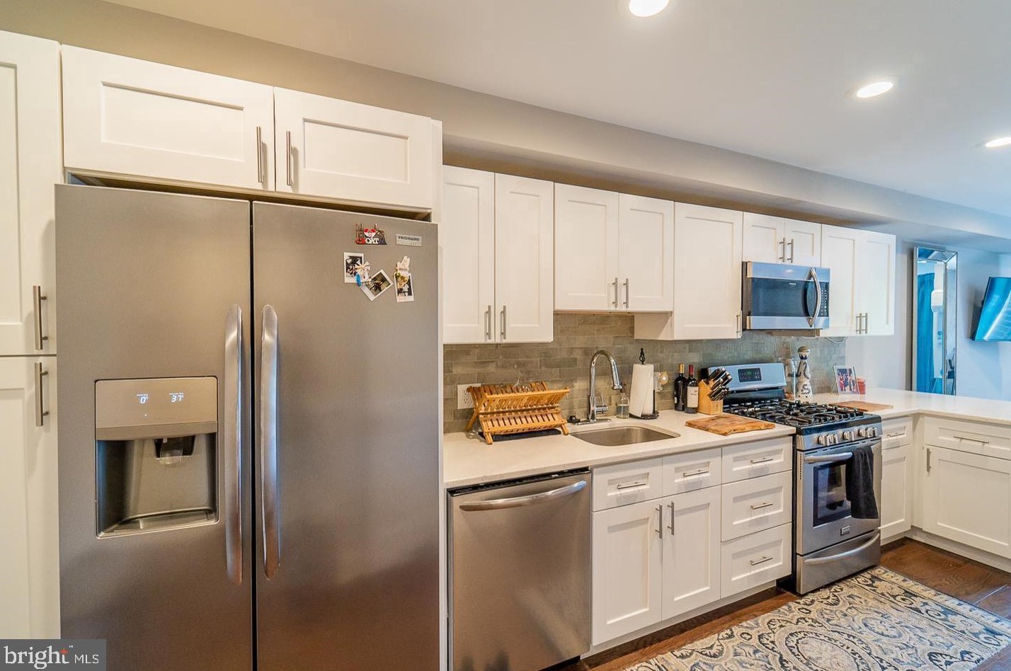 1250 25th St, Philadelphia PA 19121-4823 exterior