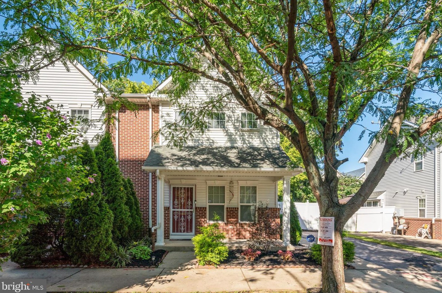 1718 7th St, Philadelphia, PA 19122-2917
