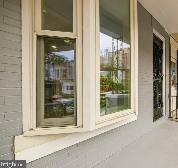 5734 Malcolm St, Philadelphia PA  19143-4509 exterior