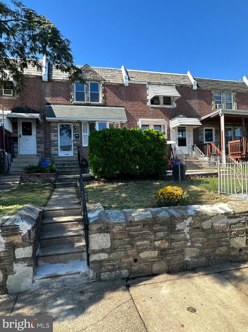 6360 Algard St, Philadelphia, PA 19135-3106