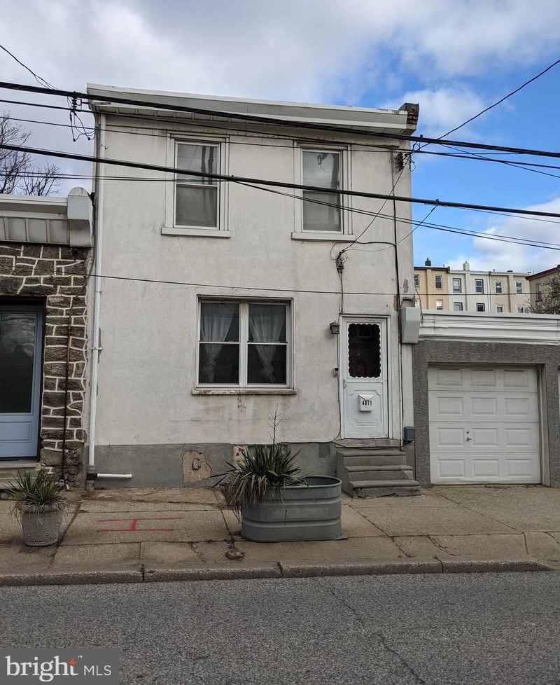 4811 Umbria St, Philadelphia, PA 19127