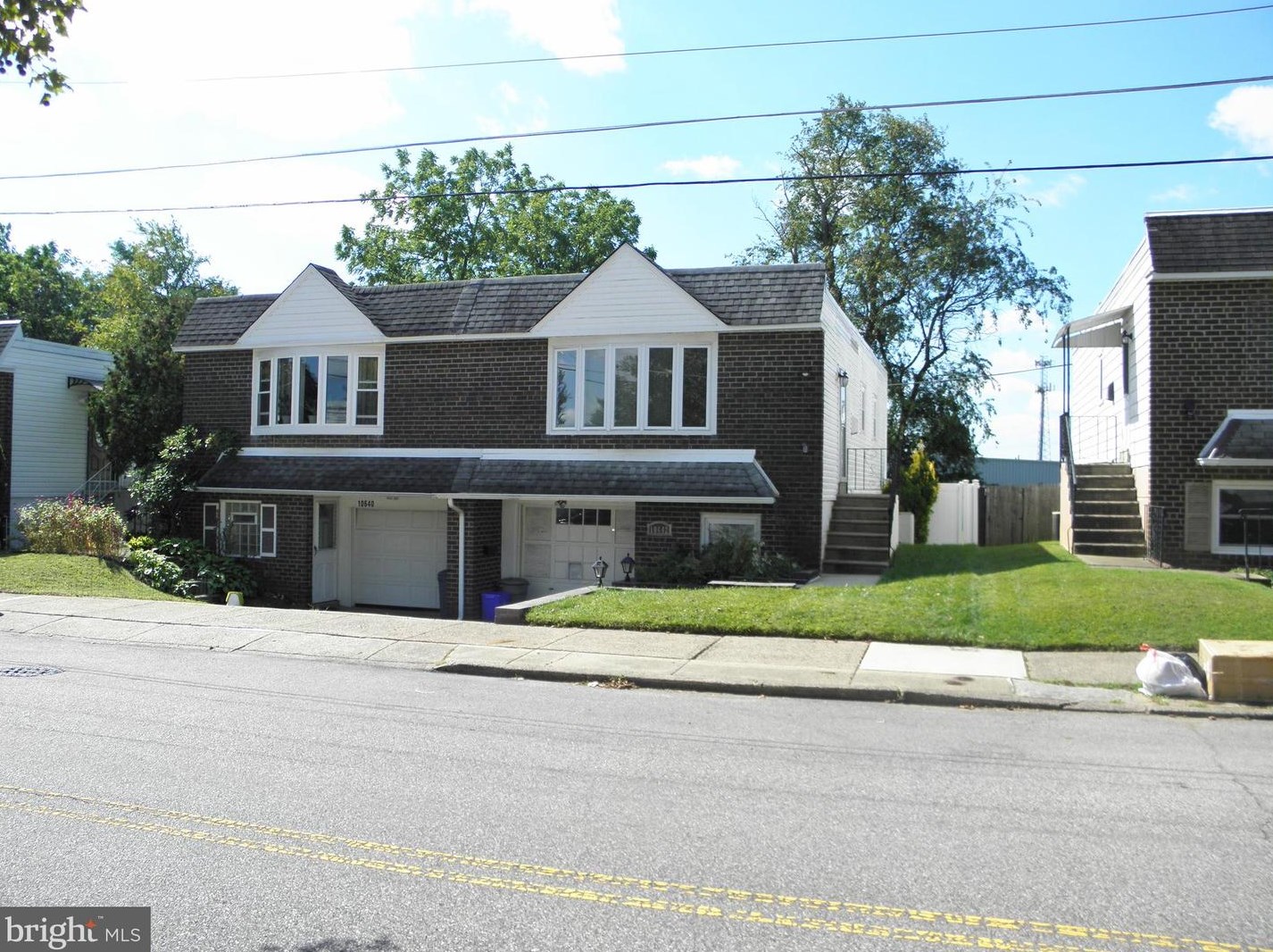 10642 Halstead St, Philadelphia, PA 19116-3532