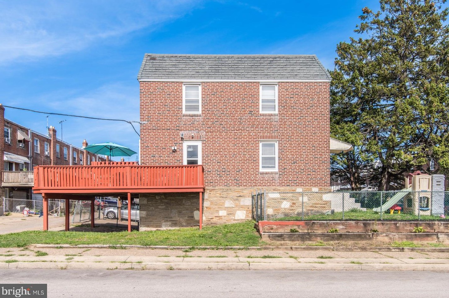 4754 Ashville St, Philadelphia, PA 19136-3302