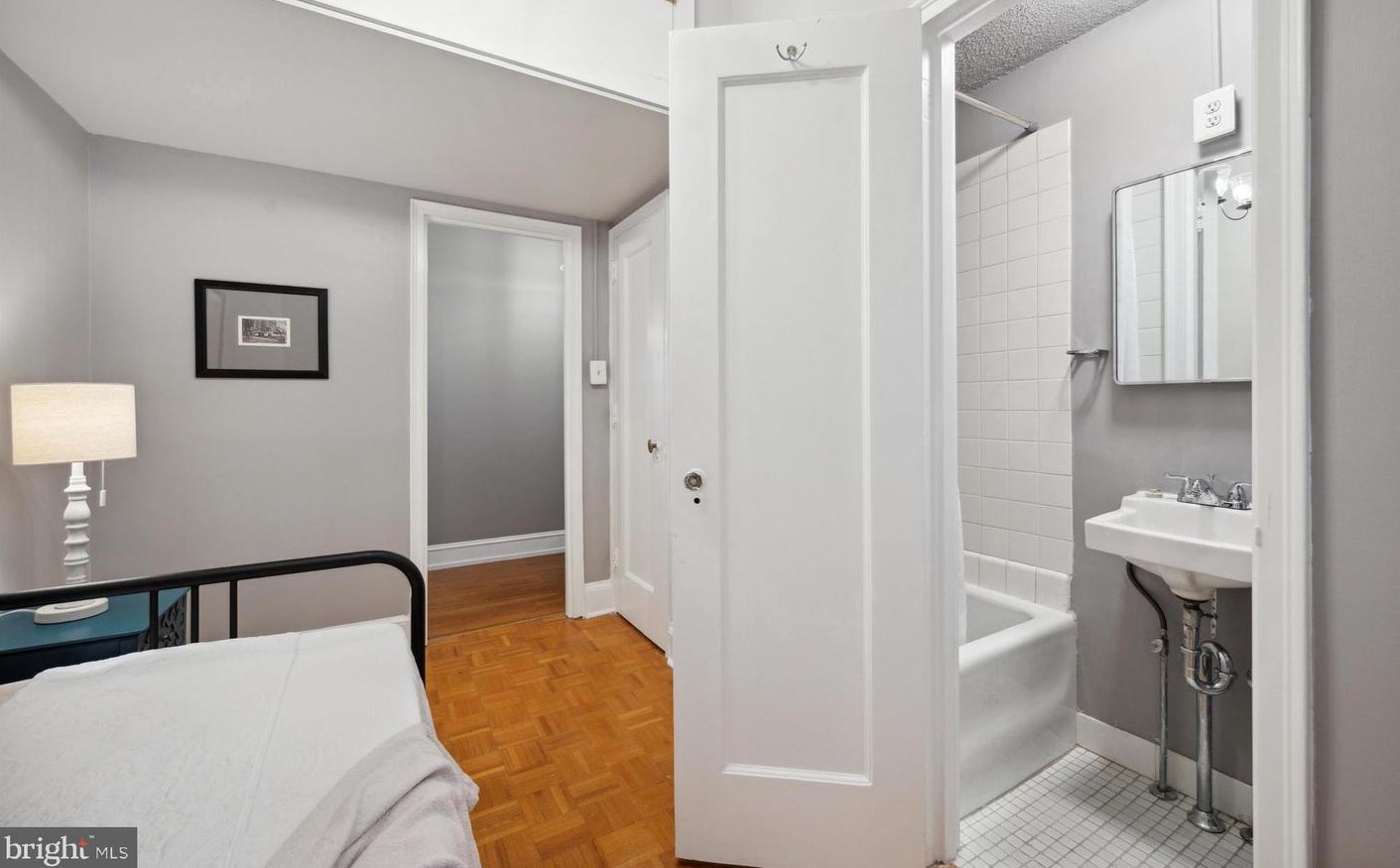 1901 Walnut St, Philadelphia PA  19103-4664 exterior