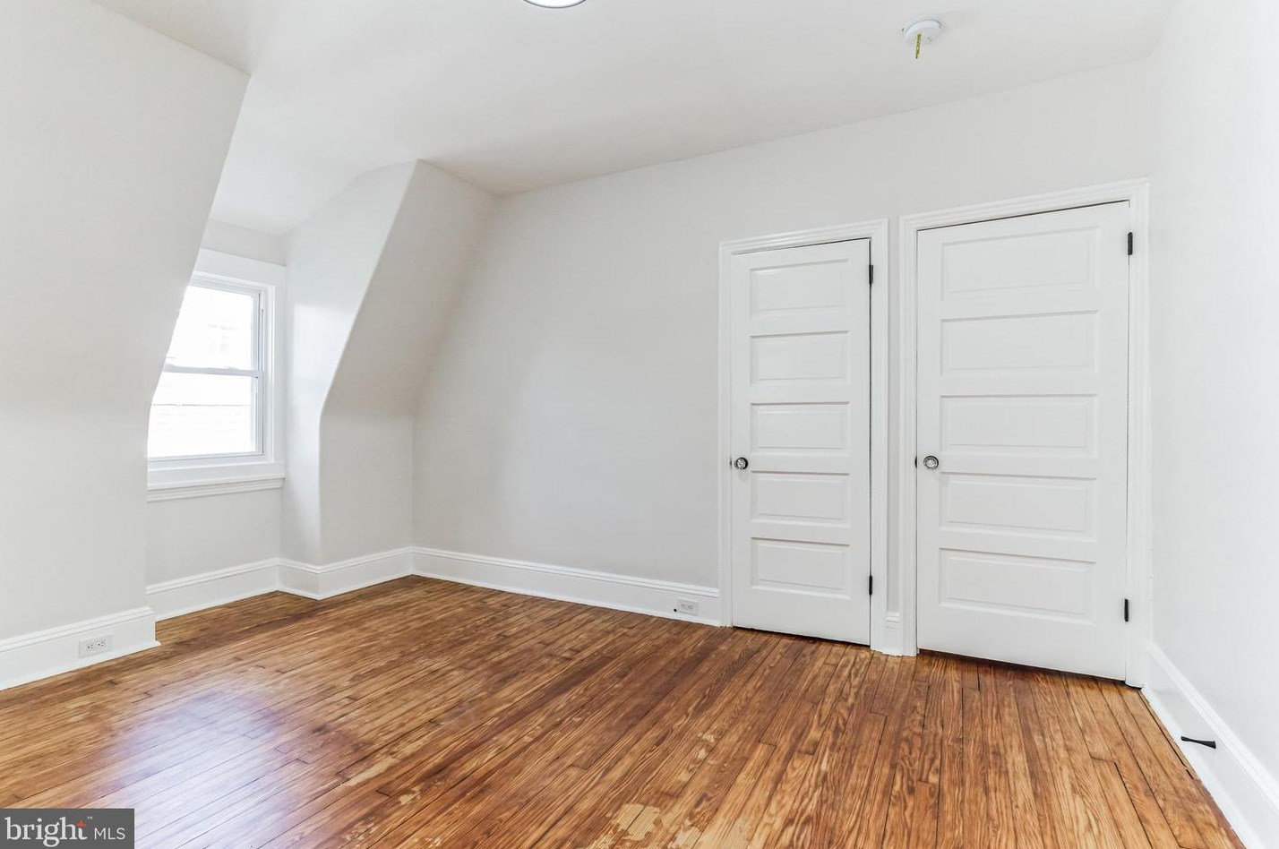 49 Westview St, Philadelphia PA  19119-2629 exterior