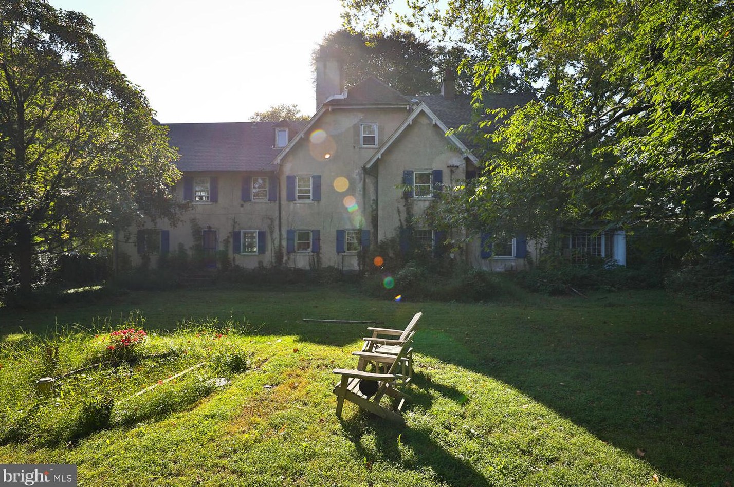 3815 Stokley St, Philadelphia PA  19129-1140 exterior