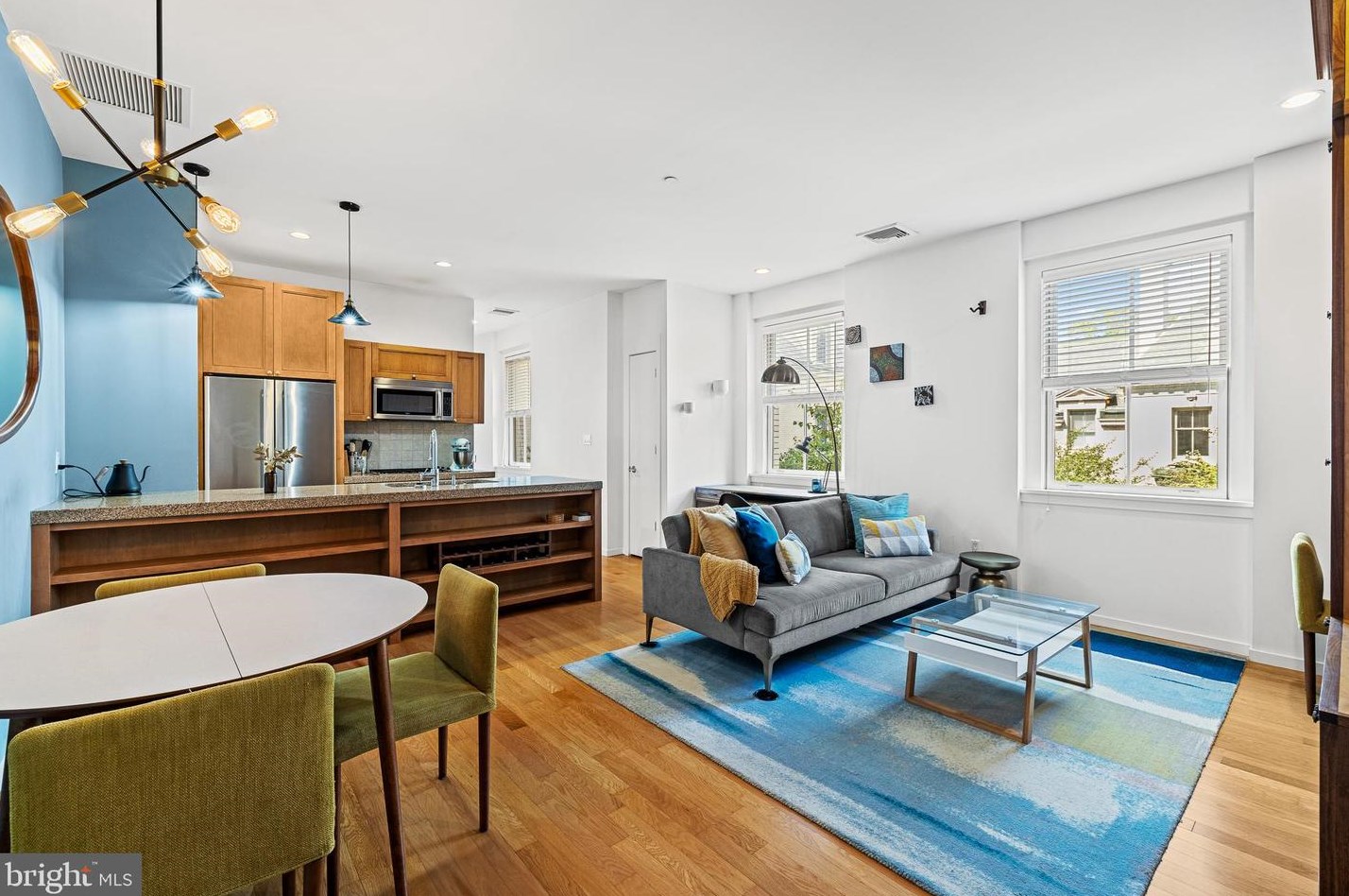 4200 Pine St #203, Philadelphia, PA 19104
