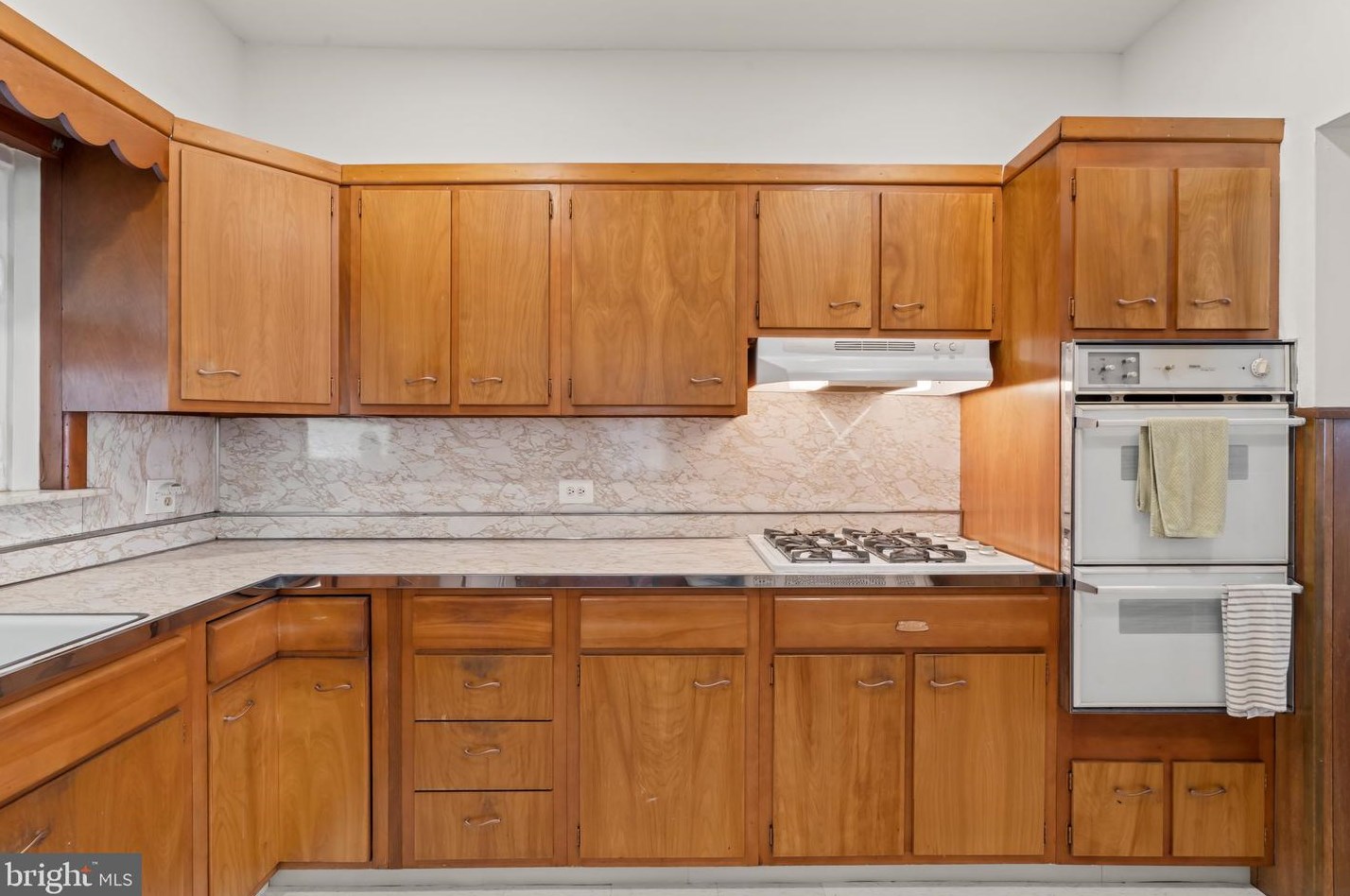 2718 Huntingdon St, Philadelphia PA 19132-2829 exterior