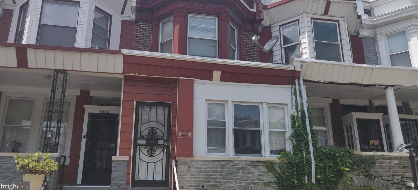 4610 Camac St, Philadelphia, PA 19140-1232