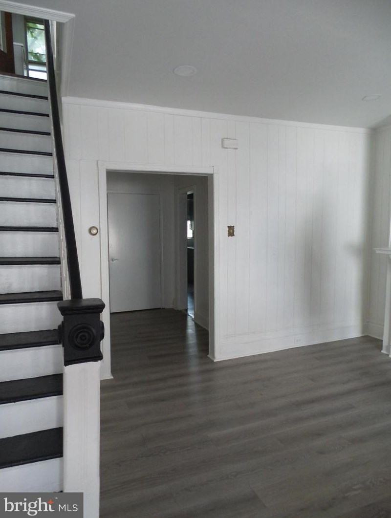 5518 Race St, Philadelphia, PA 19139