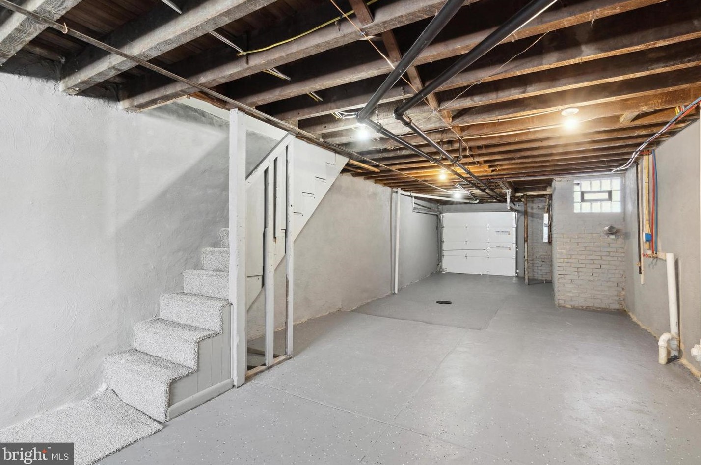 917 Sanger St, Philadelphia PA 19124-1106 exterior