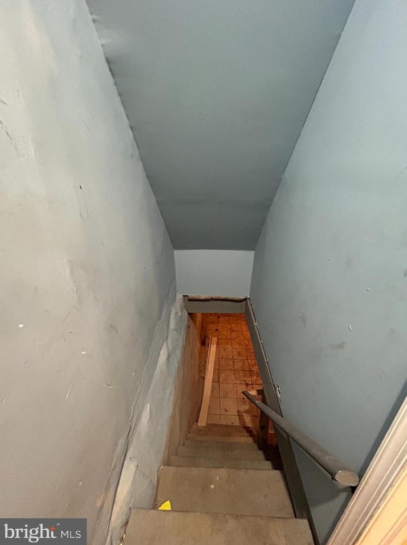 213 Wanamaker St, Philadelphia PA  19139-1246 exterior