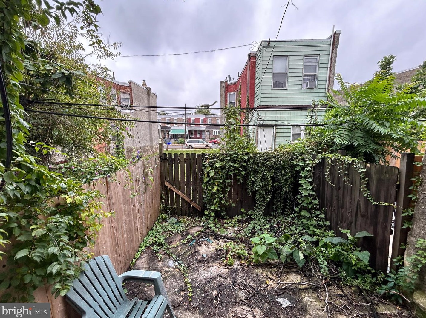 213 Wanamaker St, Philadelphia PA  19139-1246 exterior