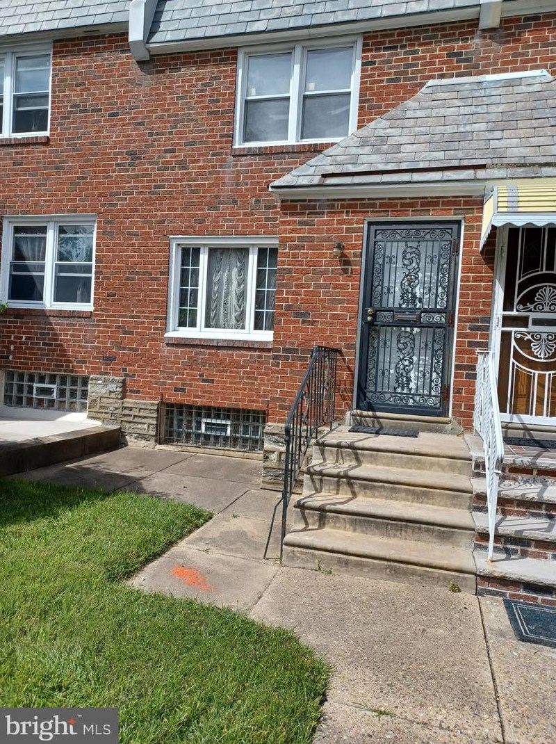 1317 Mount Pleasant Ave, Philadelphia, PA 19150-2009