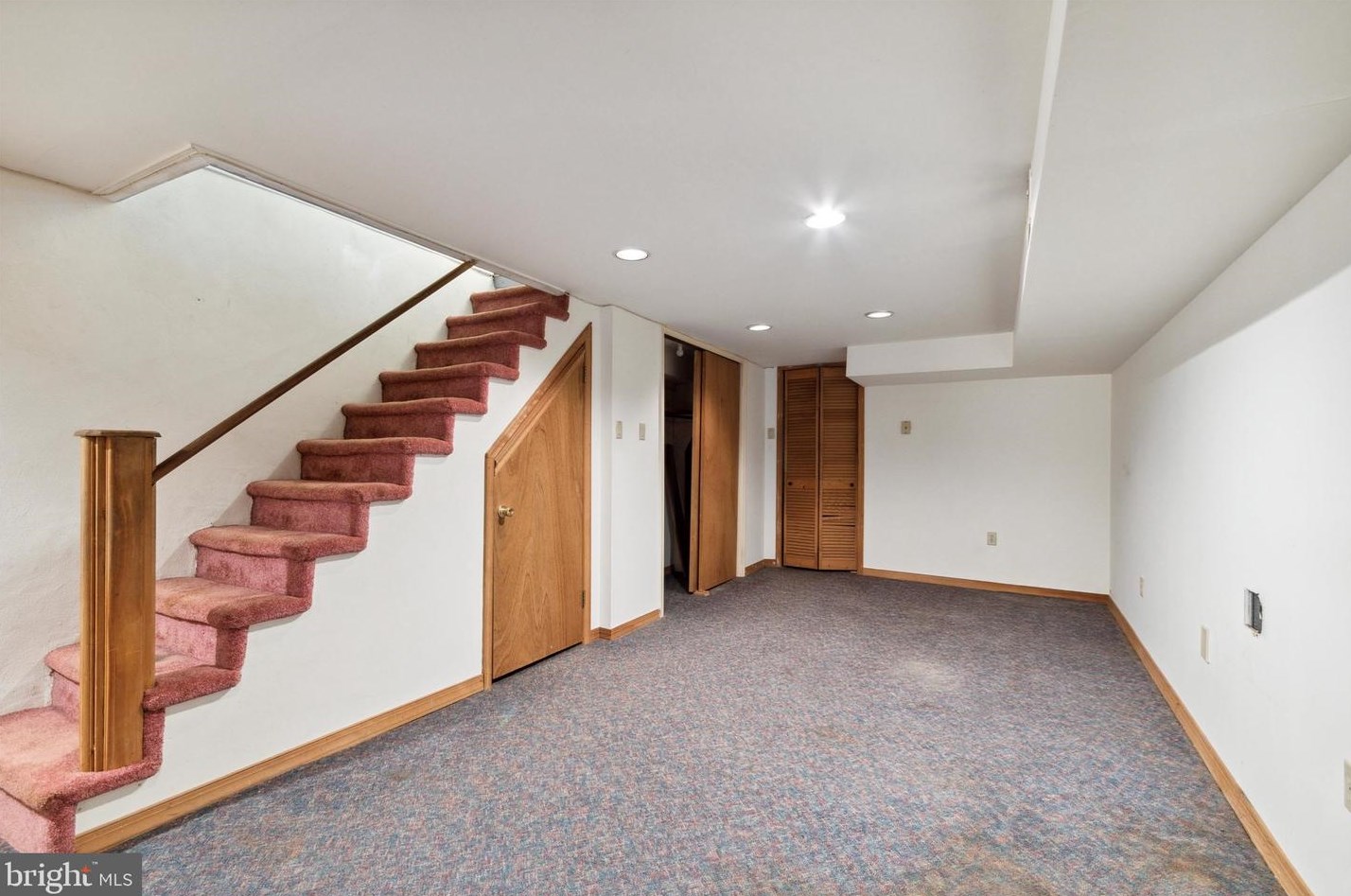 1743 Moyamensing Ave, Philadelphia PA  19148-1940 exterior